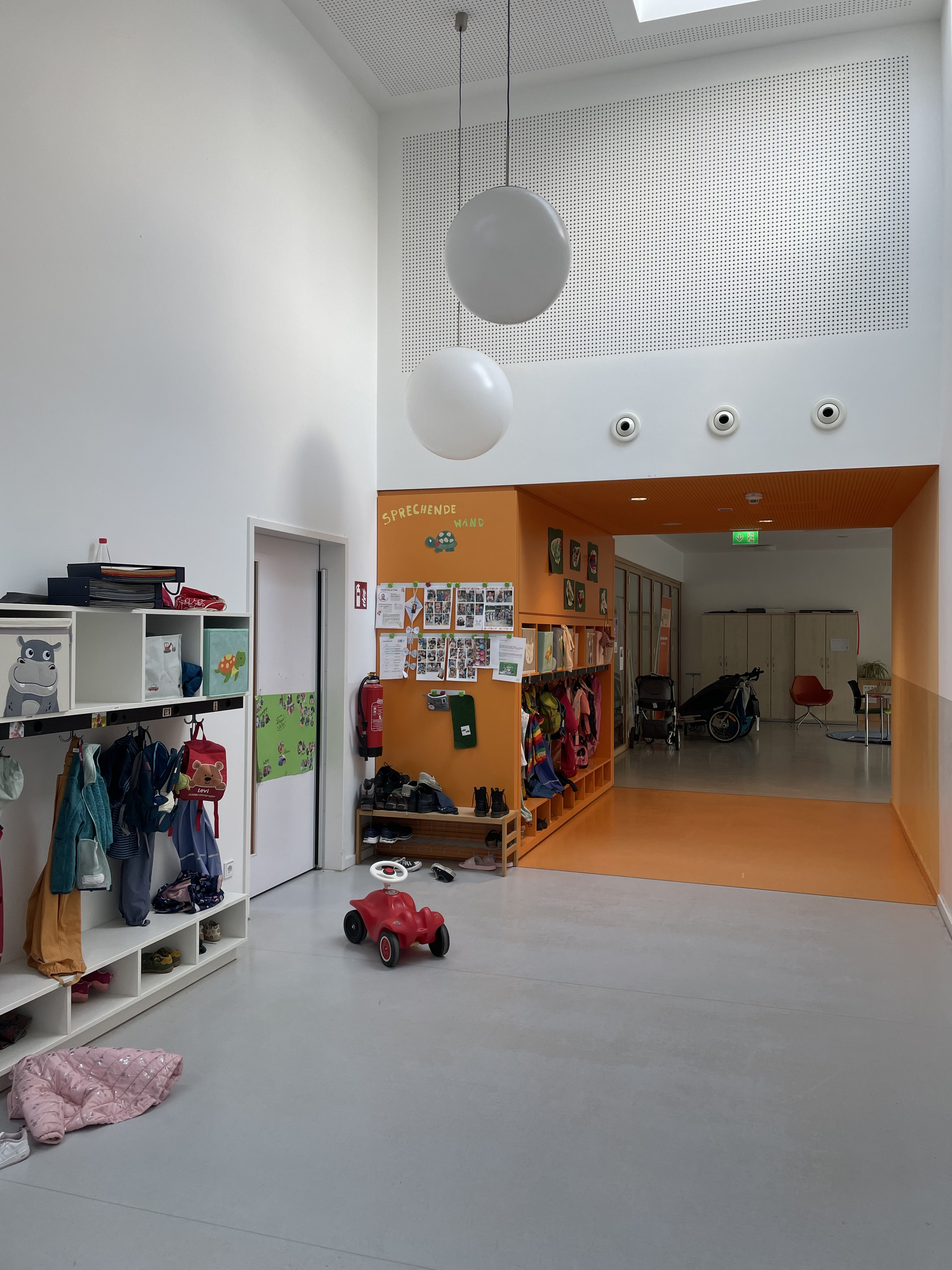 Blick durch den Flur